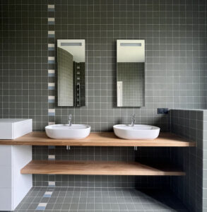 Comme Un Trait architecte d'intérieur architecture d'intérieur LE MANS SARTHE Pays de la Loire Rénovation d'un villa début de siècle Forbo Marmoleum sol linoléum winckelmans duravit korian belle époque couleur