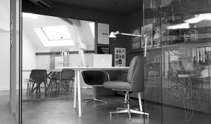 Comme Un Trait architecte Le Mans salle de réunion