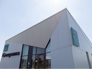 Comme Un Trait architecture Sarthe réalisation d'une agence commerciale maîtrise d'ouvrage Institution d'assurance Groupama Ernée